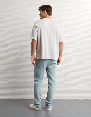 AE EasyFlex Athletic Straight Jean con Fibras de +TENCEL™