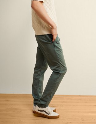 AE Flex Slim Khaki Pant
