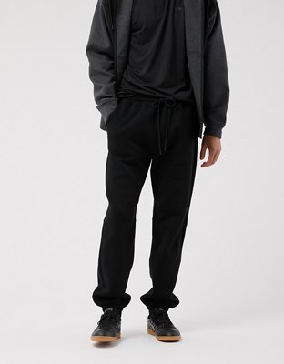 AE 24/7 Tech Fleece Jogger