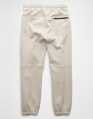 AE 24/7 Tech Fleece Jogger