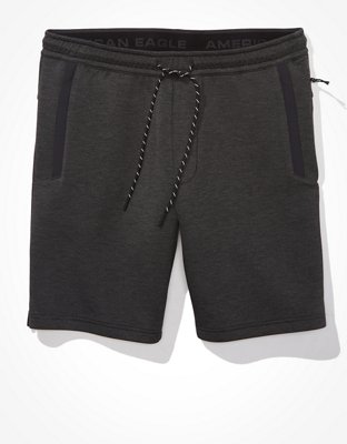 Mens jogger shorts with hotsell zip pockets