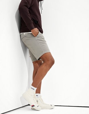 AE 8" Tech Twill Move-Free Khaki Short