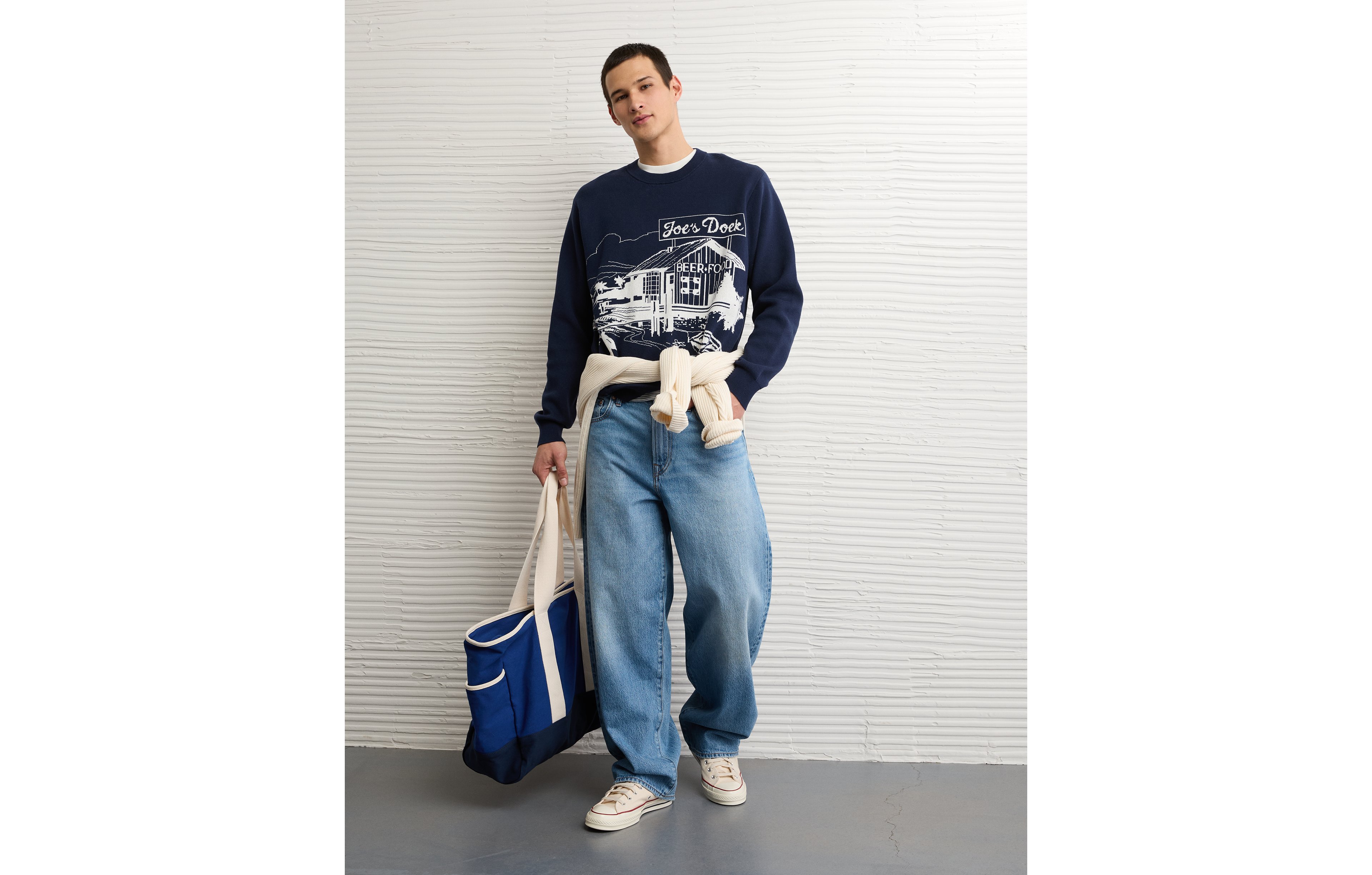AE Graphic Crew Neck Sweater
