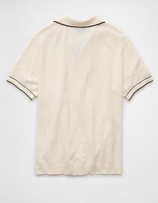 AE Camisa Polo Tejida y Decorada con Cuello Estilo Johnny de Fin de Semana