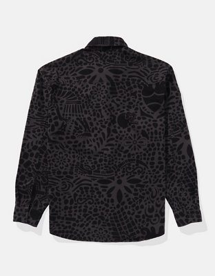 AE x Golgo Camisa Estampada del Día de los Muertos con Botones