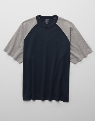 AE Relaxed Heavyweight Raglan T-Shirt