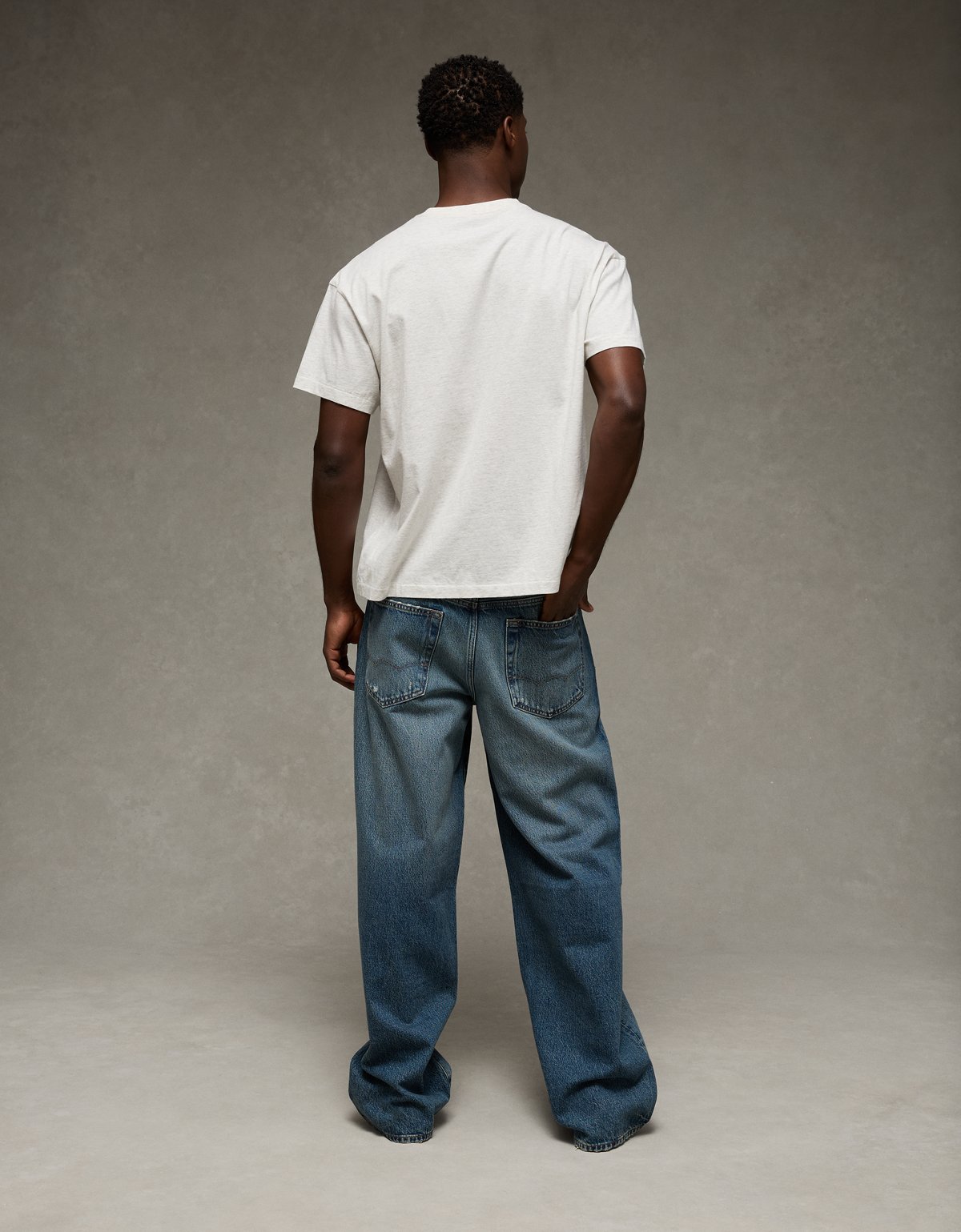 AE Shrunken Fit Lived-In T-Shirt - image 2