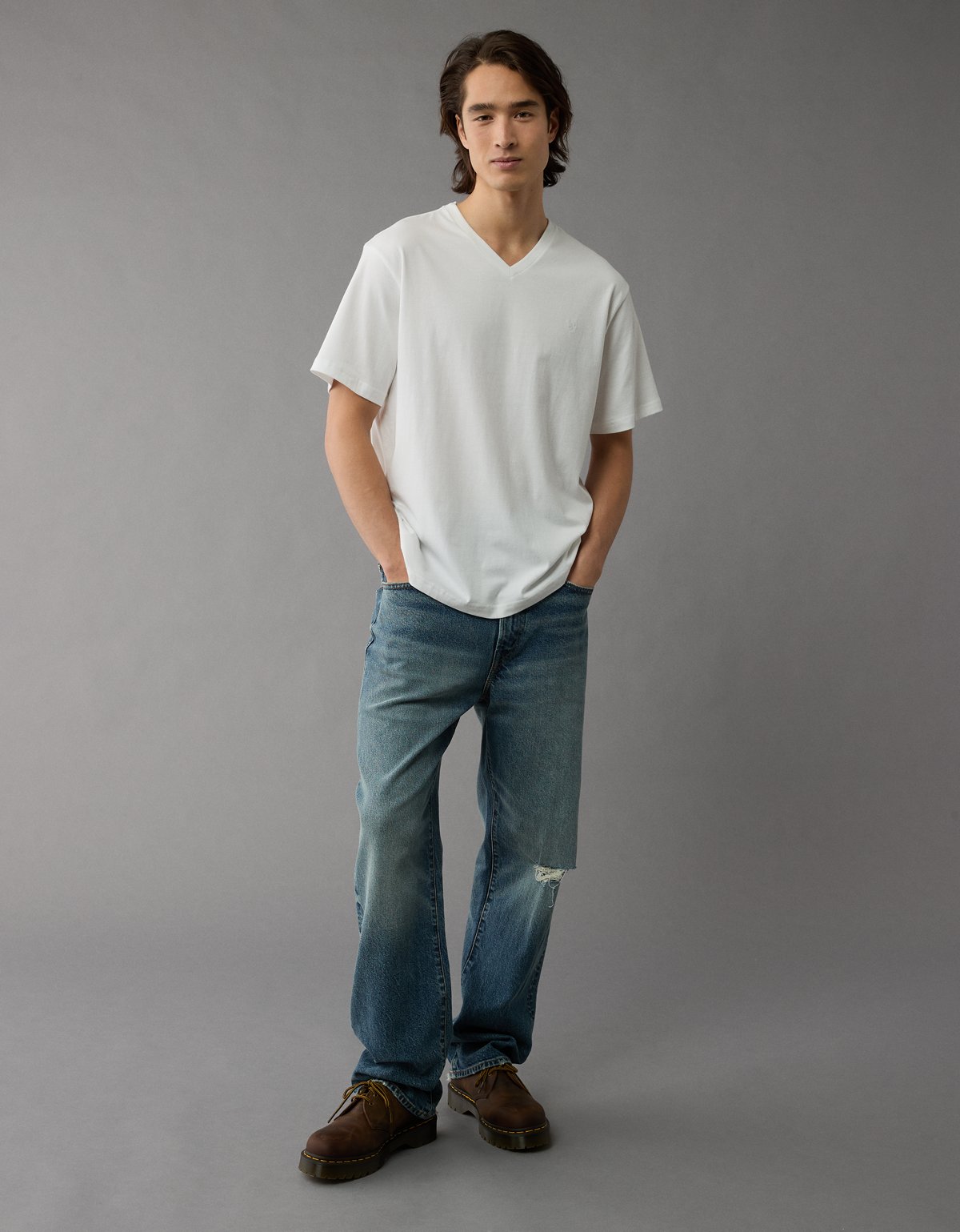 AE Lived-In V-Neck T-Shirt - image 5