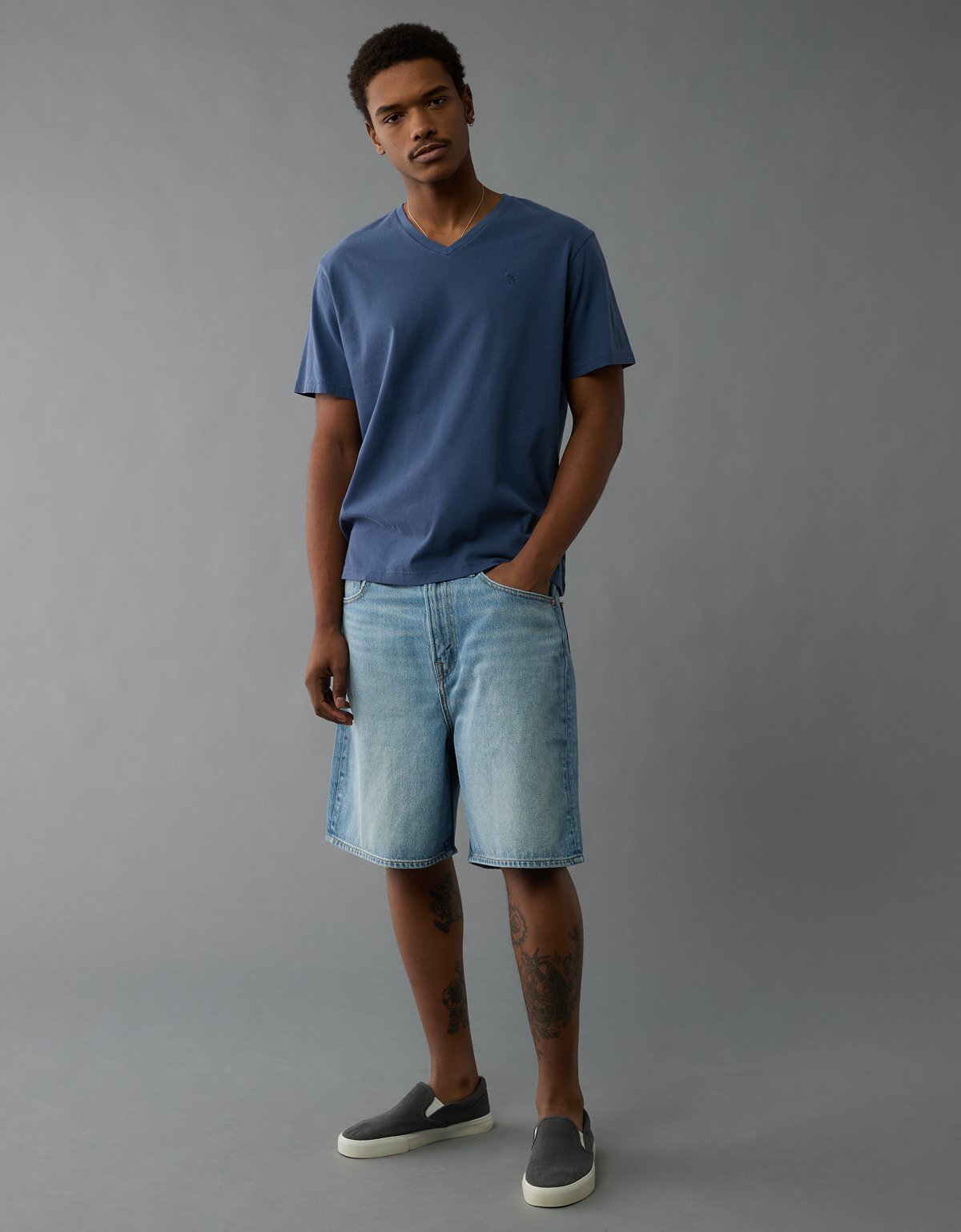 AE Lived-In V-Neck T-Shirt - image 5