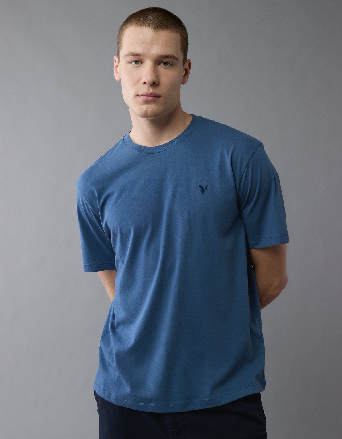 AE Lightweight Icon T-Shirt - image 5
