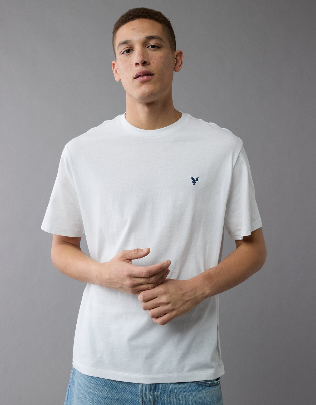 AE Lightweight Icon T-Shirt - image 5