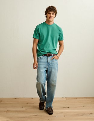 AE Standard Fit Lived-In T-Shirt