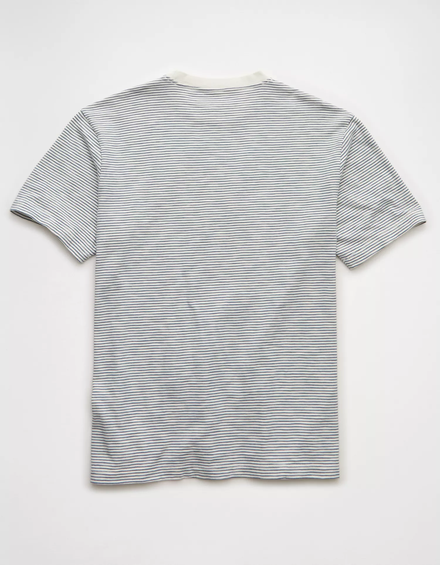 AE Standard Fit Lived-In T-Shirt - thumbnail 4