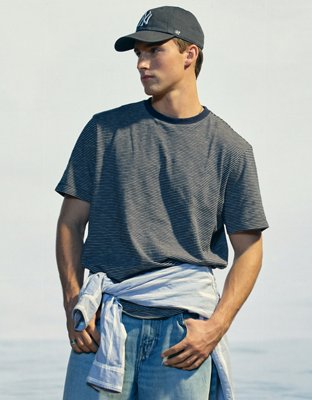 AE T-shirt Gastada con Logotipo