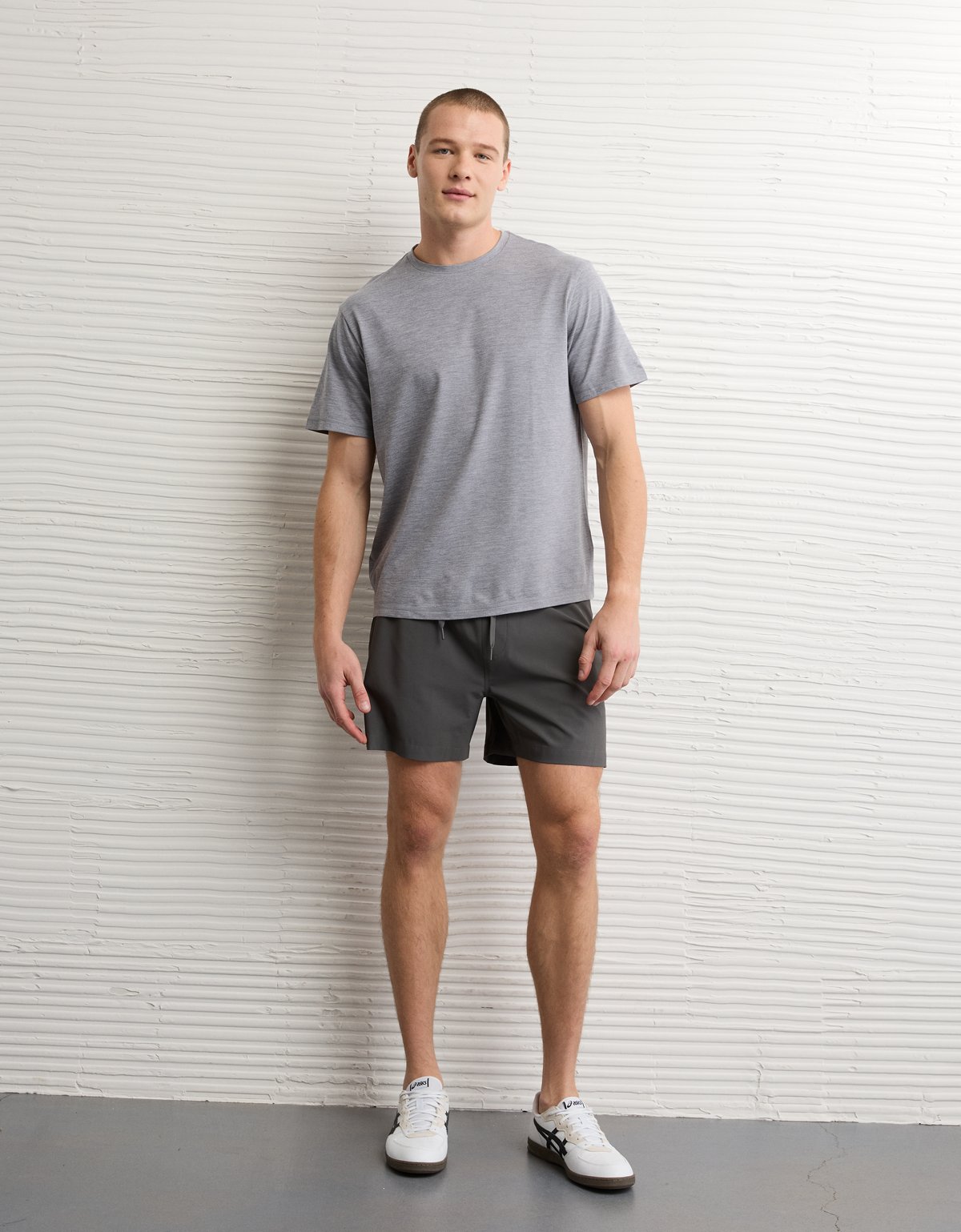 AE 24/7 Active T-Shirt - image 5