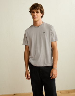 AE Standard Fit Lightweight Logo T-Shirt