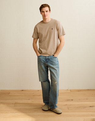 AE Standard Fit Lightweight Logo T-Shirt