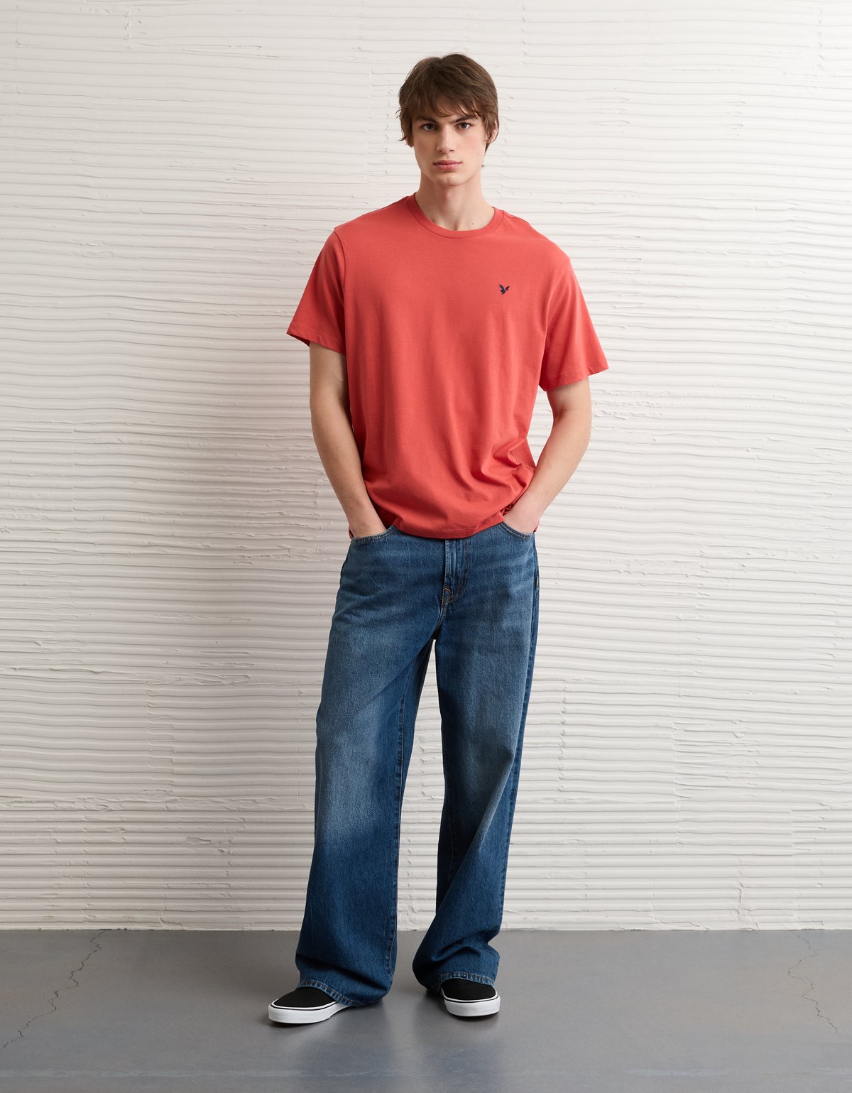 AE Lightweight Logo T-Shirt - image 4