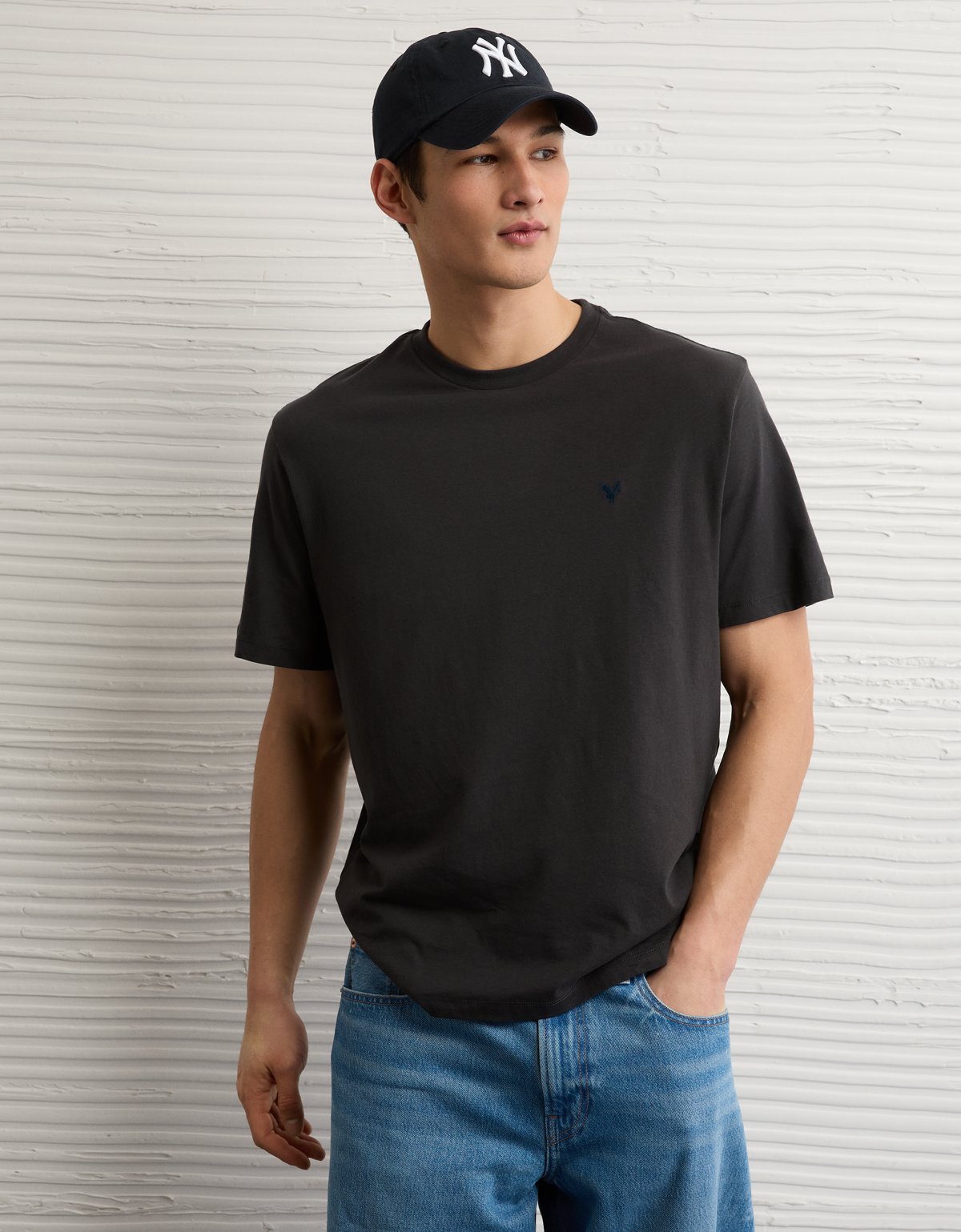 AE Lightweight Logo T-Shirt - image 4