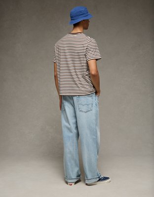 AE Standard Fit Lived-In T-Shirt