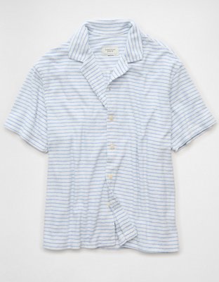 AE Camisa Rayada de Felpa con Botones