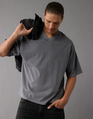 AE Oversized V-Neck T-Shirt