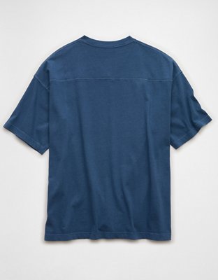 AE Oversized V-Neck T-Shirt