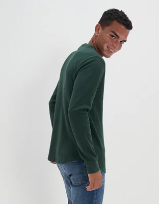 AE Super Soft LongSleeve Graphic Thermal Shirt