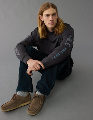 AE Lightweight Long-Sleeve Graphic T-Shirt