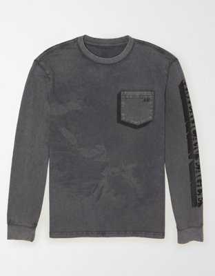 graphic pocket t shirt