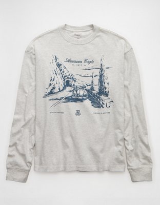 AE Boxy Long Sleeve Graphic T-Shirt | American Eagle