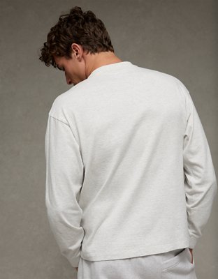 AE Boxy Long Sleeve Graphic T-Shirt