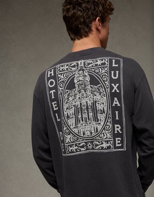 AE Boxy Long Sleeve Graphic T-Shirt