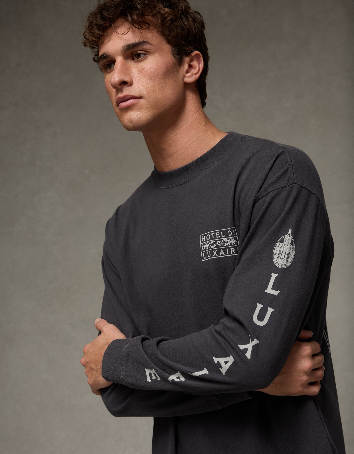 AE Boxy Long Sleeve Graphic T-Shirt - image 2