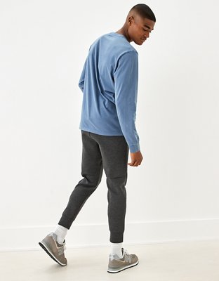 AE Super Soft Long-Sleeve Graphic T-Shirt