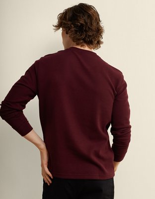 AE Standard Fit Long-Sleeve Graphic Thermal T-Shirt