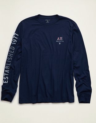 AE Standard Fit Long-Sleeve Logo Graphic T-Shirt