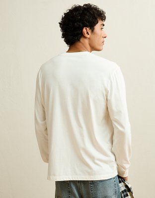 AE Standard Fit Long-Sleeve Logo Graphic T-Shirt