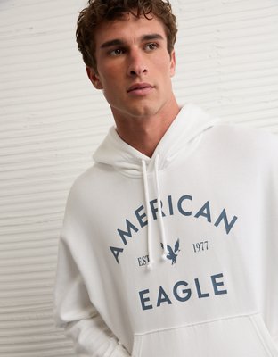 Chandail à capuchon graphique AE