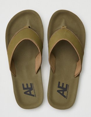 outfitters flip flop