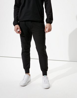 Academy Relaxed Jogger - Black