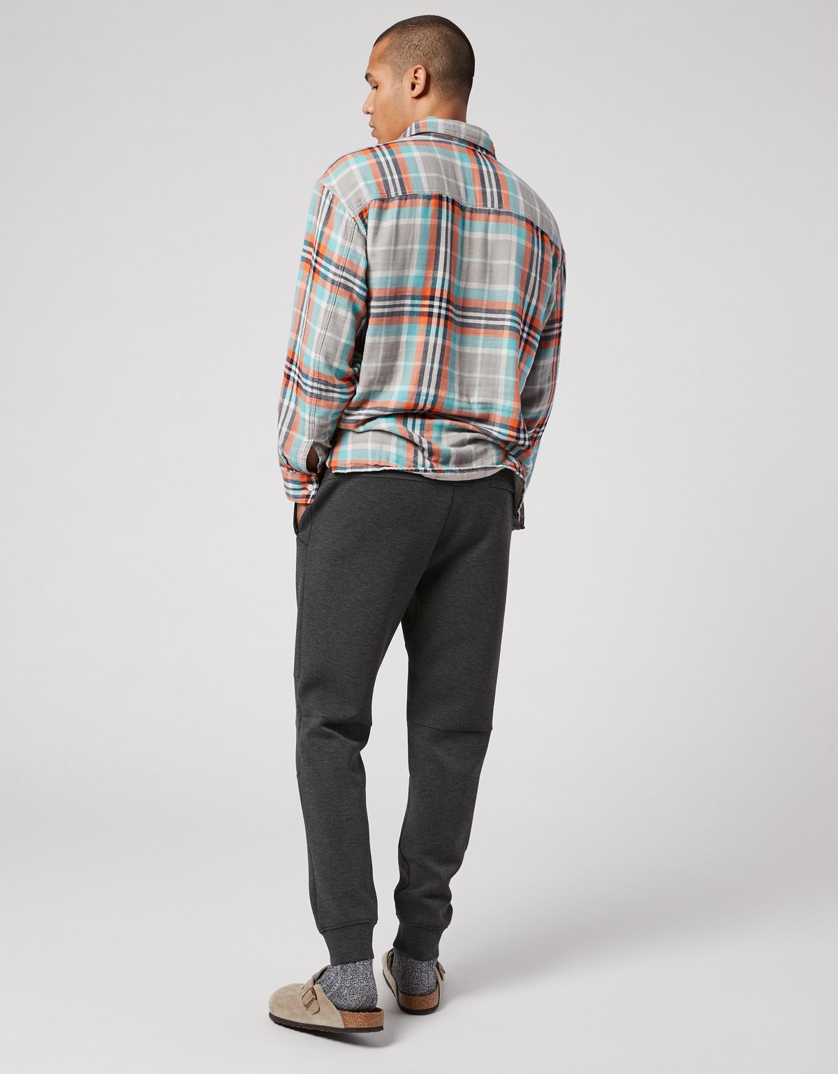 AE 24/7 Jogger - image 5