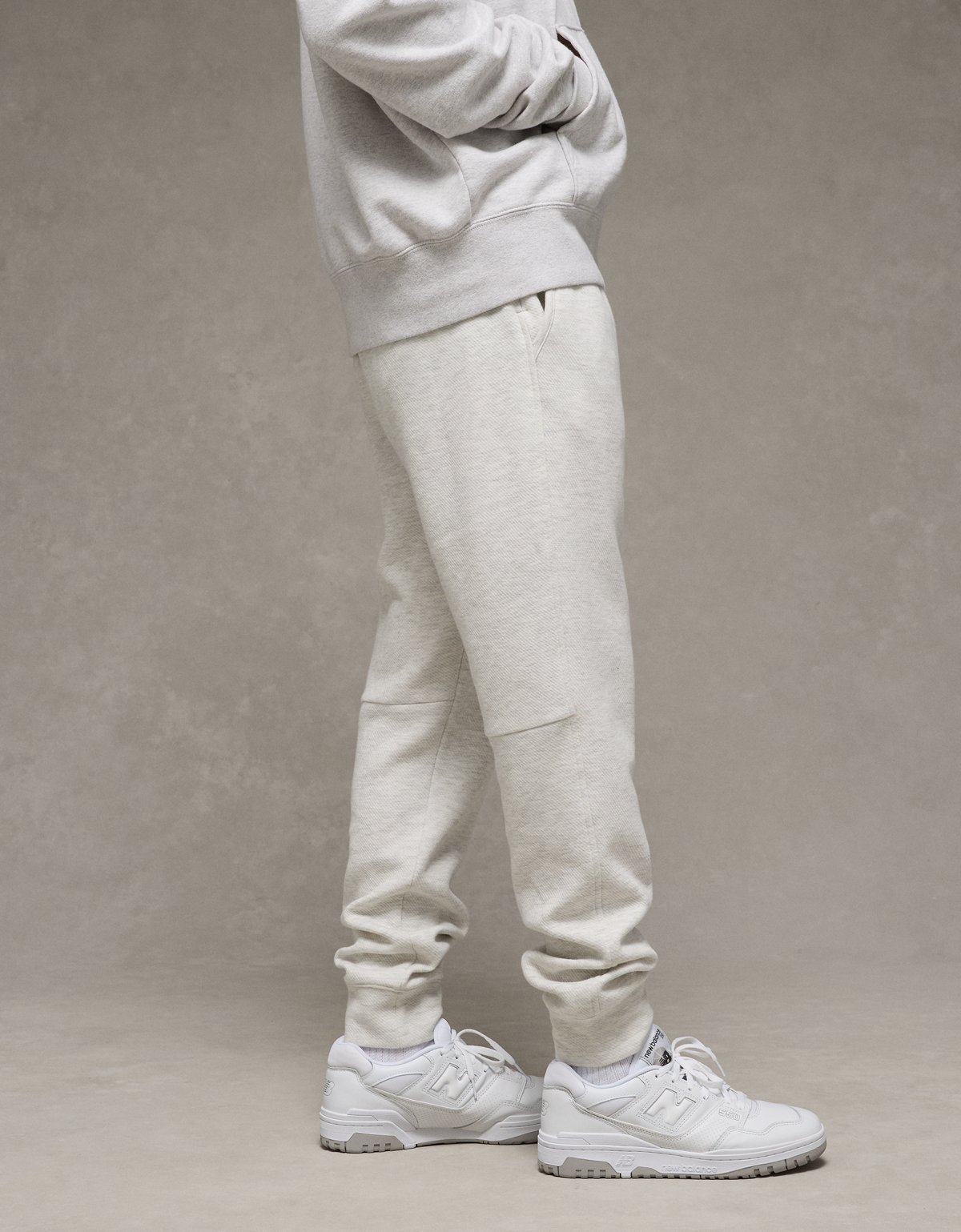 AE 24/7 Jogger - image 5