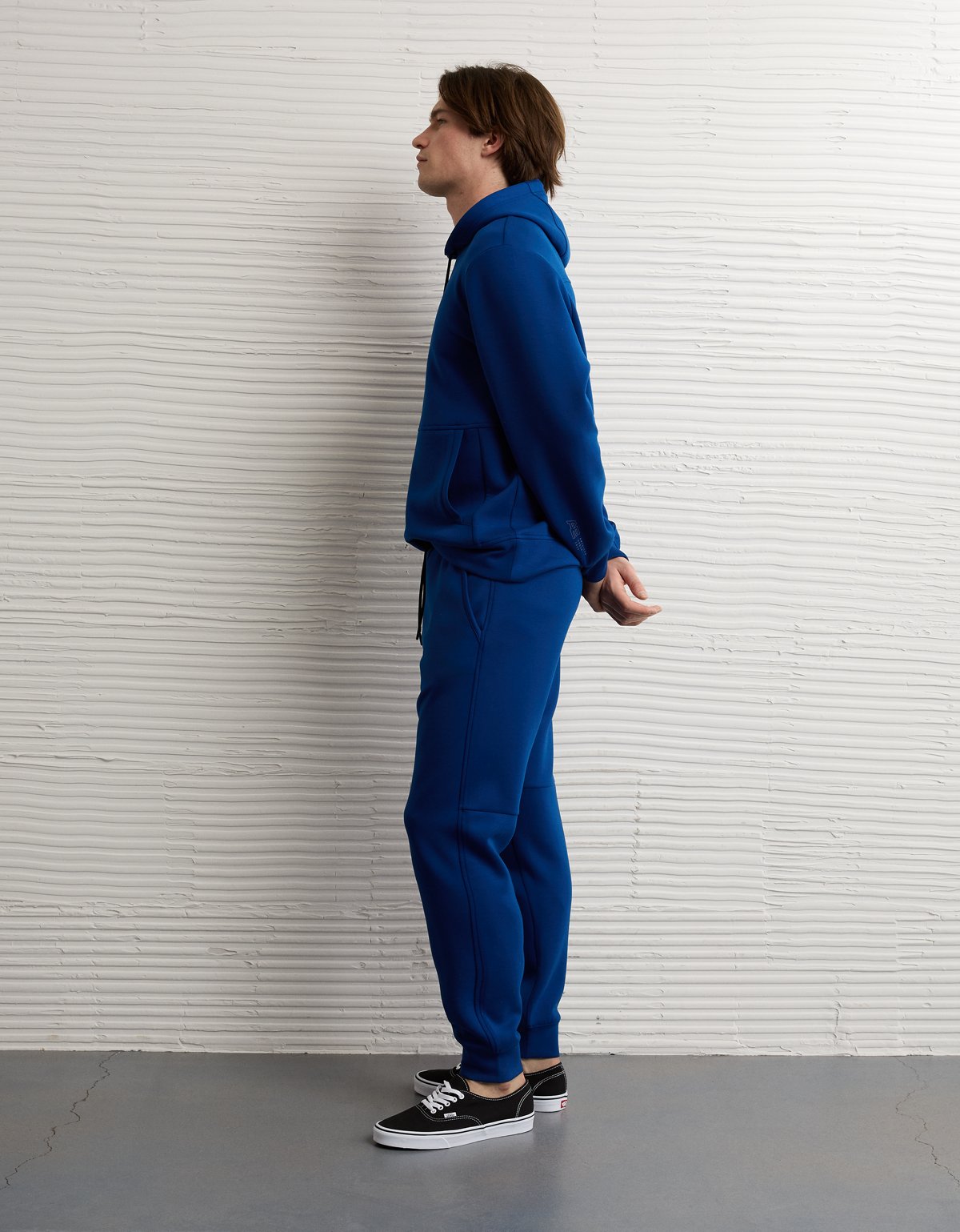 AE 24/7 Jogger - image 5