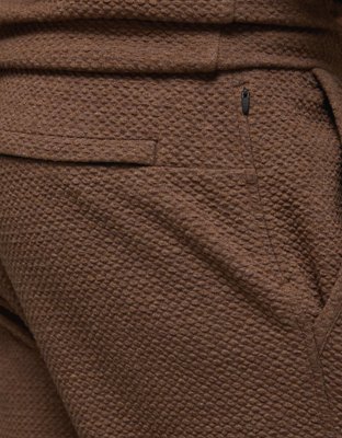 AE 24/7 Textured Fleece Jogger