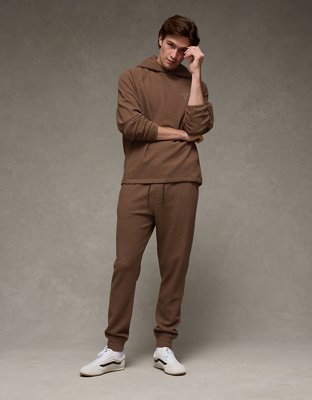 AE 24/7 Textured Fleece Jogger