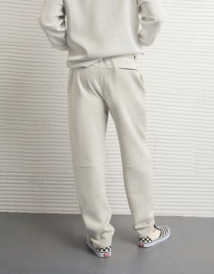 AE 24/7 Relaxed Open-Hem Pant