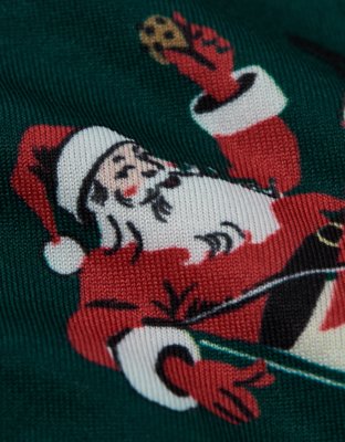 AEO Men's Ultra Soft Santa Pocket Boxer Short