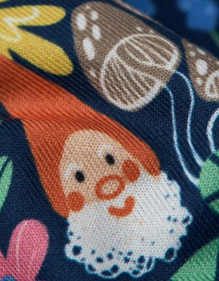 Мужские брюки American Eagle AEO Gnomes Ultra Soft Pocket Boxer Short — фото 2