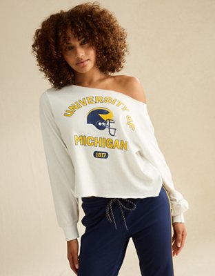 AE Michigan Wolverines Off-the-Shoulder Graphic T-Shirt
